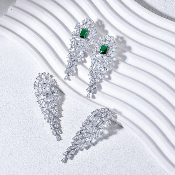 A Pair of Exaggerated Heavy-duty Full Diamond Long Tassel Zircon Earrings, Elegant Luxurious High-end Design Suitable for Weddings and Important Occasions Jewelry Earrings