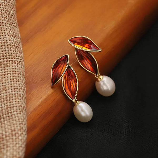 Vintage Hong Kong Style Dirty Orange Leaf Pearl Earrings Fashionable Versatile Copper Post Princess Cut Freshwater Pearls