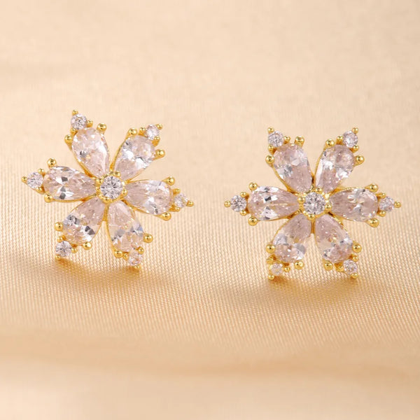 1 Pair Elegant Simple Style Flower Plating Inlay Copper Zircon 18K Gold Plated Ear Studs