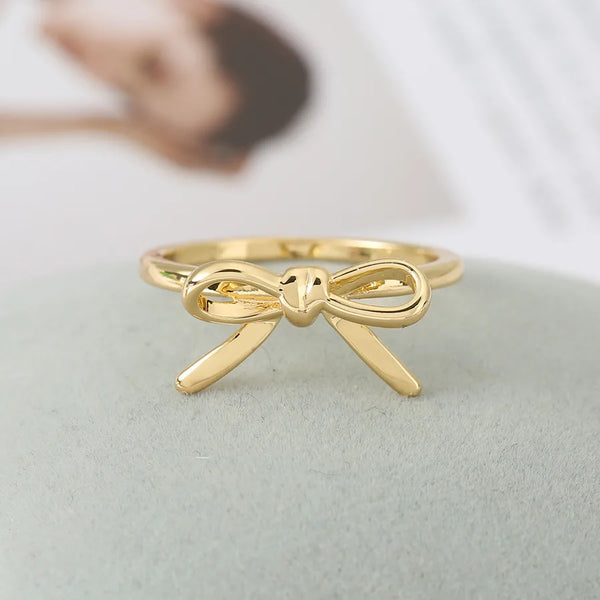 Copper Bow Tie Ring For Men in Golden Color, 1 Piece