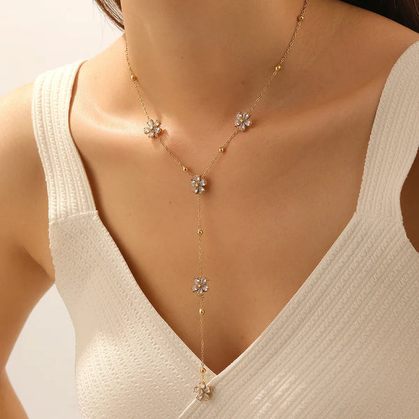 Transparent Inlaid Diamond Five-Leaf Flower Long Tassel Pendant 304 Stainless Steel Gold-Plated Multi-Pendant Necklace