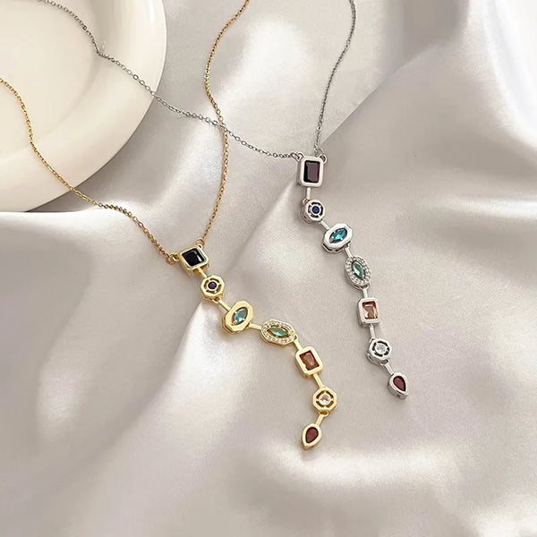 New Colorful Contrast Color Zircon Pendant Necklace Women's Design Elegance Clavicle Chain Luxury Sensation Accessories
