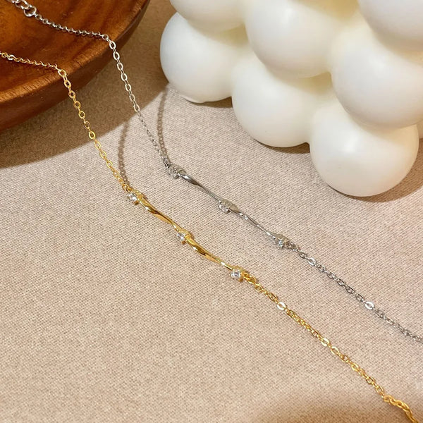 Geometric Simple Style Bracelet for Women in 925 Sterling Silver with 18K Real Gold Electroplated Plating