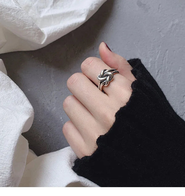 Geometric Electroplated Brass Ring for Unisex Featuring Golden Plated Finish