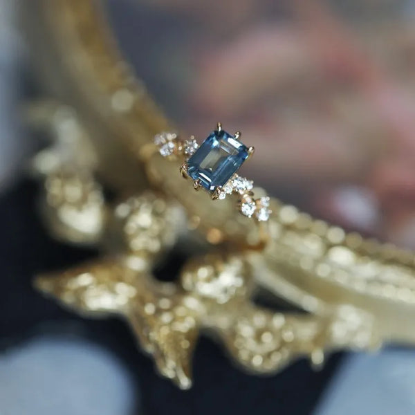 Luxurious Bleu Nuit Topaz Gemstone Ring Rich London Blue High Simulation Elegant Floral Design Fashionable Geometric Pattern