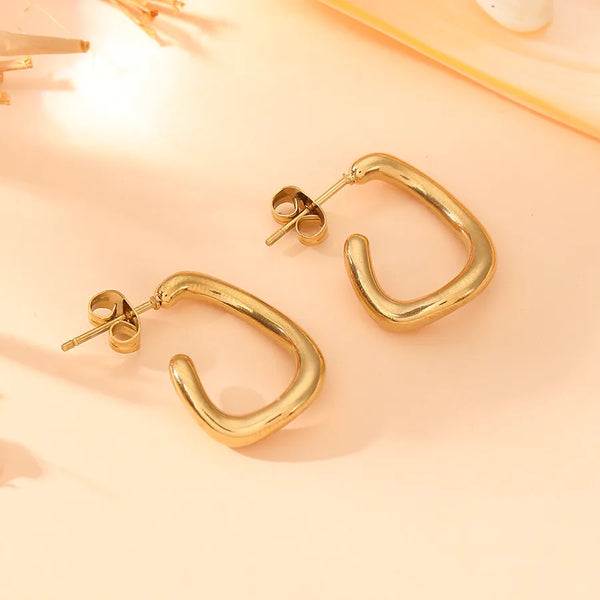 1 Pair Vintage Style Simple Style C Shape Solid Color Plating Titanium Steel 18K Gold Plated Ear Studs