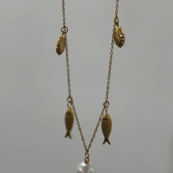 Wholesale Jewelry Elegant Simple Style Round Small Fish Shell 304 Stainless Steel 18K Gold Plated Plating cable chain Multi Charms Necklace