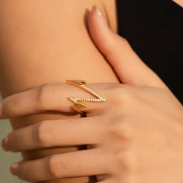 Silver Gold-Plated Geometric Ring for Women Simple Lightning Design Open Bracelet Daily Wear Accessory