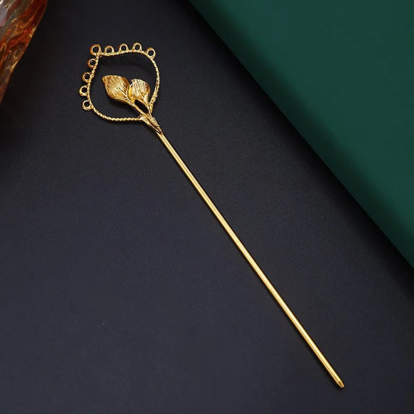 Chinoiserie Lotus Hair Sticks in Silver Metal, Elegant Hair Accessories for Spring