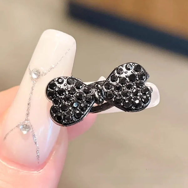 Sweet Rabbit Hair Claw for Women in Alloy with Rhinestones, Stylish Hairpin Accessory