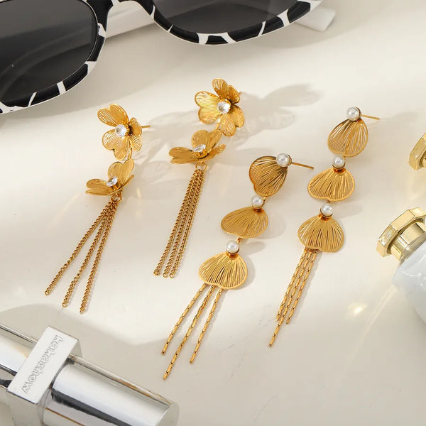 1 Pair Elegant Cute Simple Style Shamrock Geometric Flower Plating Inlay 304 Stainless Steel Imitation Pearl Zircon 18K Gold Plated Ear Studs