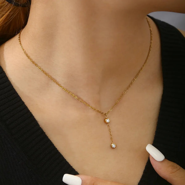 Geometric Necklace For Women in 304 Stainless Steel with 18K Gold Plated Finish 0.03µm Featuring Zircon on Cable Chain