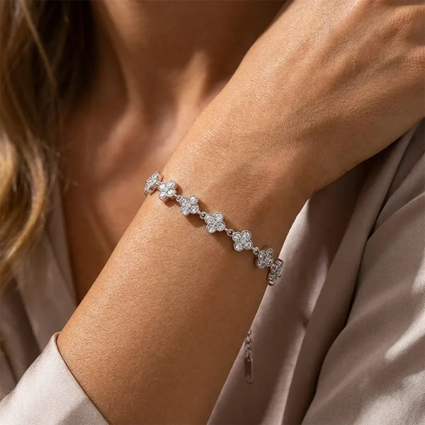 Lucky Heart Electroplated Bracelet for Women in 304 Stainless Steel with 18K Real Gold PVD Coating and Zircon Inlay