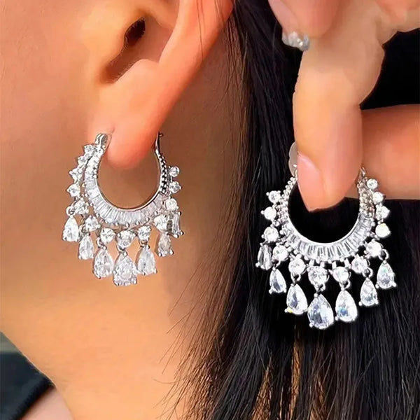 Geometric Earrings with Claw Setting, Copper Material Featuring White K Water Plating and 0.03µm Thickness, Inlaid with Zircon