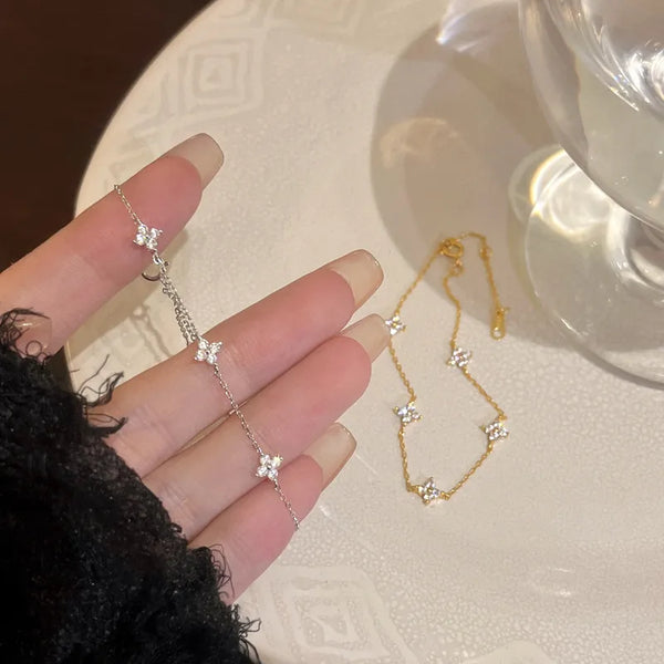 S999 Pure Silver Four Leaf Clover Bracelet Women's Simple Zircon Luxury Small Audience Elegance High-End Feeling Hand Jewelry