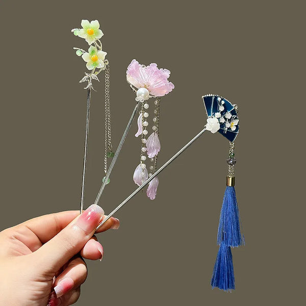 Retro Metal Hair Sticks for Women with Blue Flowers, Elegant Hair Accessories