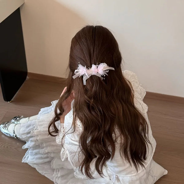 Butterfly Hair Claws for Women in Blue, Commute Style Hairpin Made of Gauze, Perfect for Spring