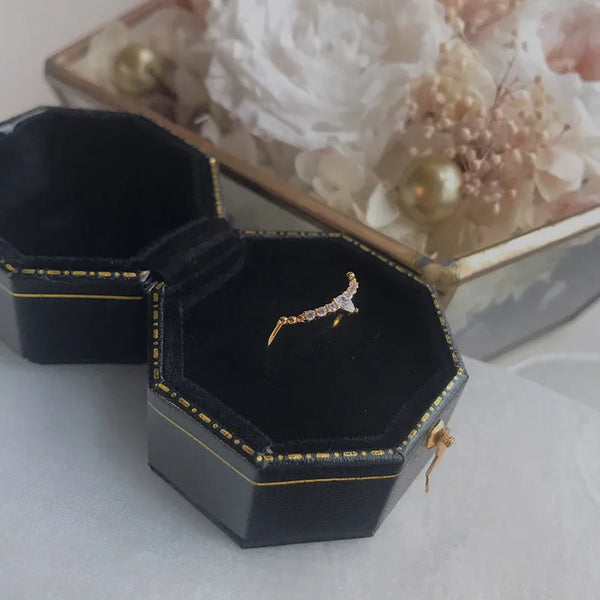 925 Silver Plated Gold Drop Shaped Zircon Ring Simple Versatile Summer Style Women's Jewelry Crown Pattern Elegant Accessory