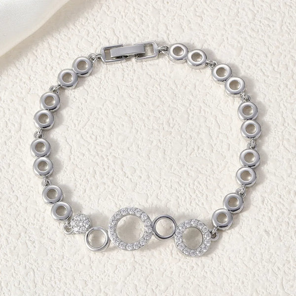 Simple Style Circle Bracelet for Women in Copper with Zircon Inlay, Elegant and Durable Jewelry Accessory