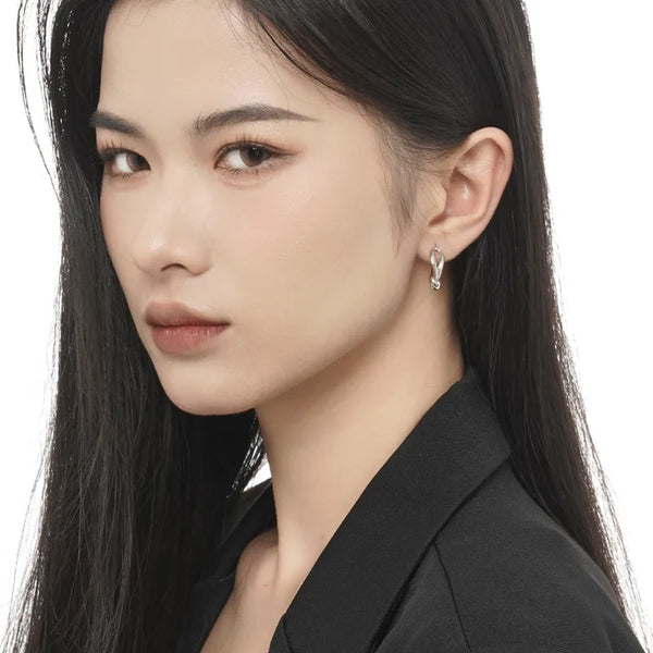1 Pair 925 Sterling Silver C Shape Knot Ear Studs