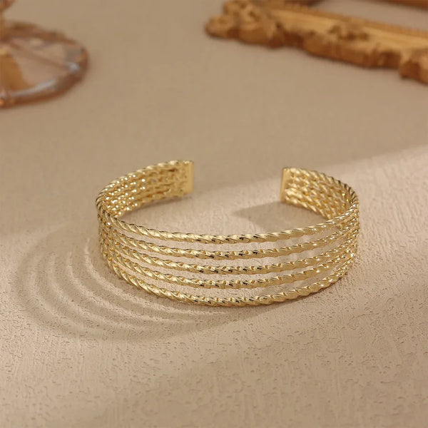 Handmade Lines Bangle for Women in Copper with Golden Plated Water Plating Process