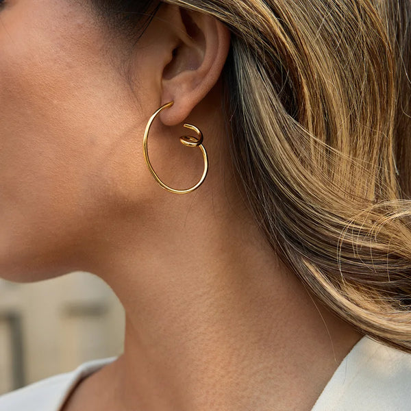 Women Minimalist Style / 18K Gold Plated 304 Stainless Steel Vacuum Electroplating (In Furnace) / Irregular Lines Surrounding Geometric Color-Block Earrings