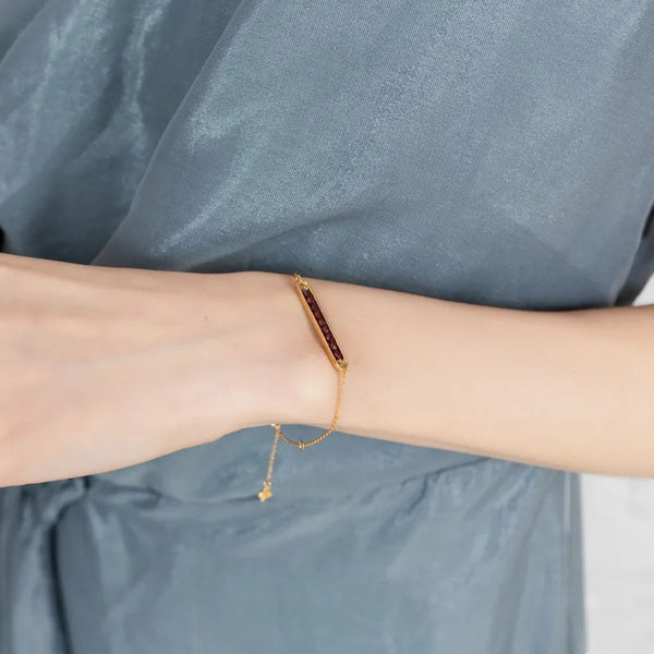 Red Pomegranate Cardamom 925 Sterling Silver Bracelet for Women Simple Style Red Bean Geometric Plated 10K Real Gold Luxurious Valentine's Day Jewelry