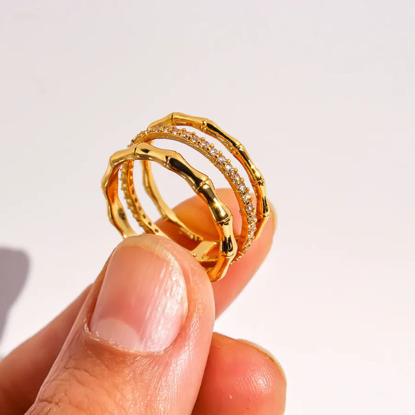 Geometric Brass Ring with 24K Real Gold Electroplated Coating 0.05µm-0.08µm Featuring Zircon Inlay
