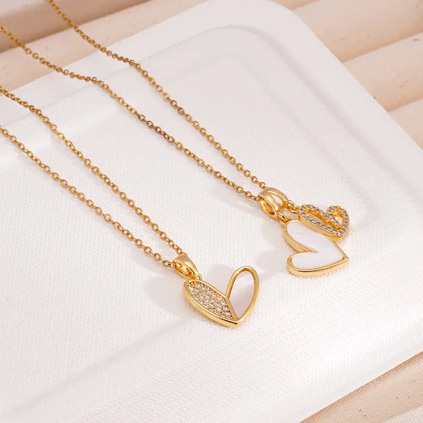 Japanese and Korean New 18K Gold Plated Heart Necklace Special-Interest Design High-End Fashion Temperament Peach Heart Clavicle Chain Jewelry