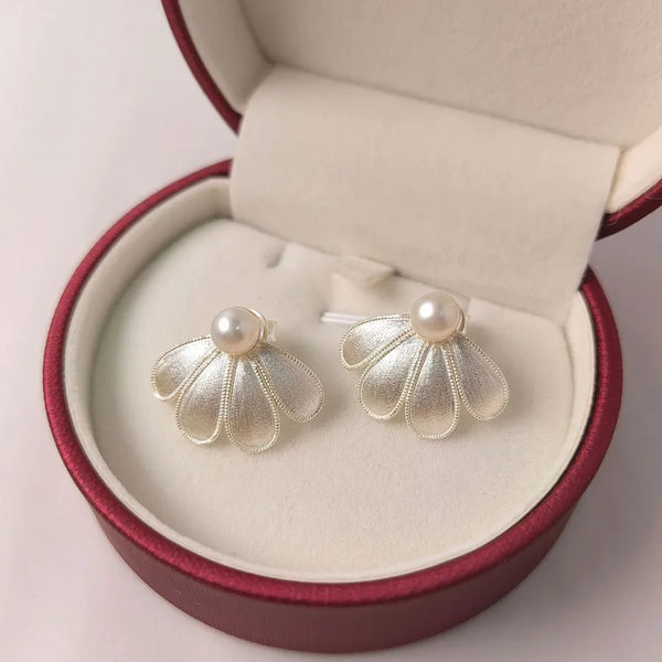 Retro Petal Stud Earrings For Women in 925 Sterling Silver Featuring Brushed Finish in Silver