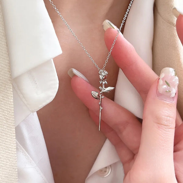 925 Sterling Silver Patchwork Flower Necklace