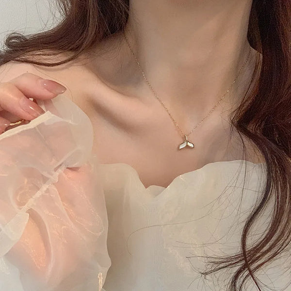 201 Stainless Steel Copper Gold Plated Plating Inlay Leaves Acrylic Zircon Pendant Necklace