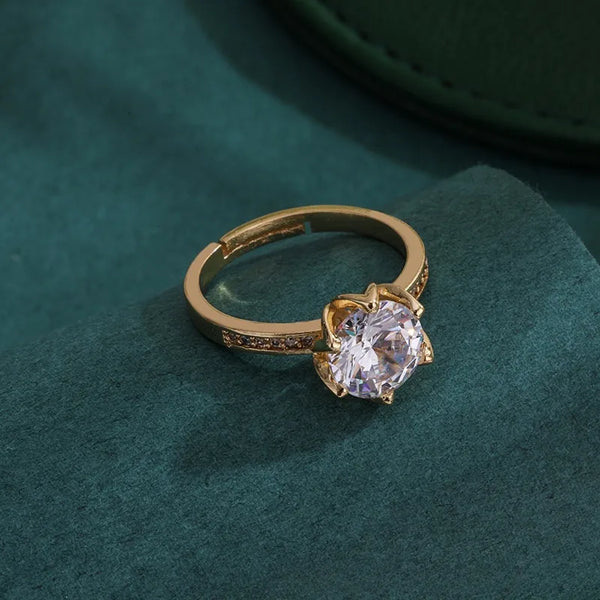 Sweet Style Open Ring for Women in Gold Copper with Zircon Inlay