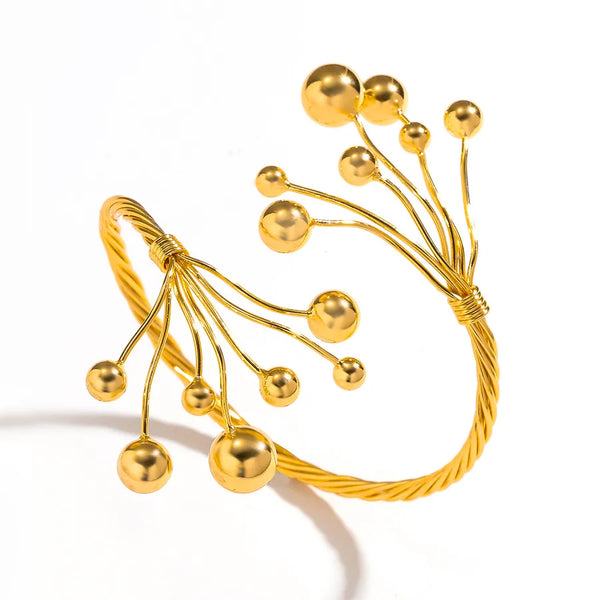 Geometric Three-Dimensional Ring for Women with Electroplating 14K Real Gold Plated on Copper, 0.03µm Thickness