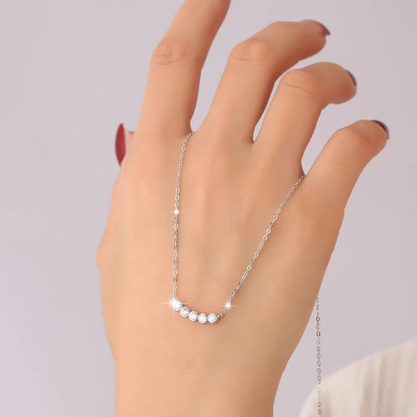 S925 Sterling Silver Smile Necklace with Zirconia for Women, Light Luxury Party Occasion Fashion Commuting Collarbone Chain Adjustable