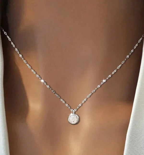 Round 925 Sterling Silver Necklace for Women with Silver Plated Water Plating and Zircon Inlay