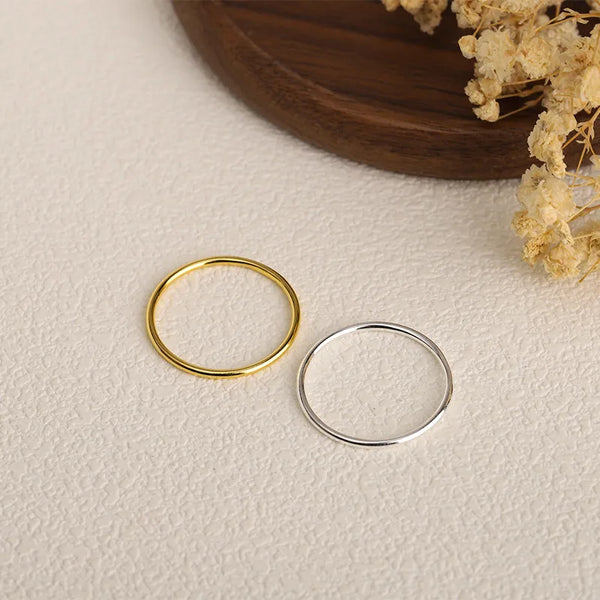 925 Sterling Silver Circle Ring for Women with Electroplated Gold Plating in Silver