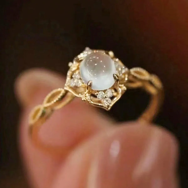 Oval Claw Setting Ring for Women in Copper with KC Golden Plated Water Plating and Zircon Inlay