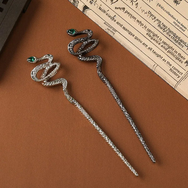 Chinoiserie Butterfly Hair Sticks for Women in Golden Metal, Elegant Spring Hair Accessories