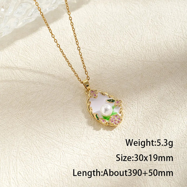 Oval Electroplated Pendant Necklace for Women in Golden Plated Copper with Imitation Pearl and Cable Chain