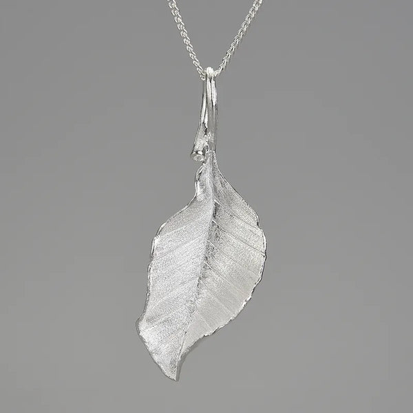 S925 Sterling Silver Minimalist Pendant Necklace Chinese New Style Autumn Leaf Design Cool And Elegant Jewelry Accessory