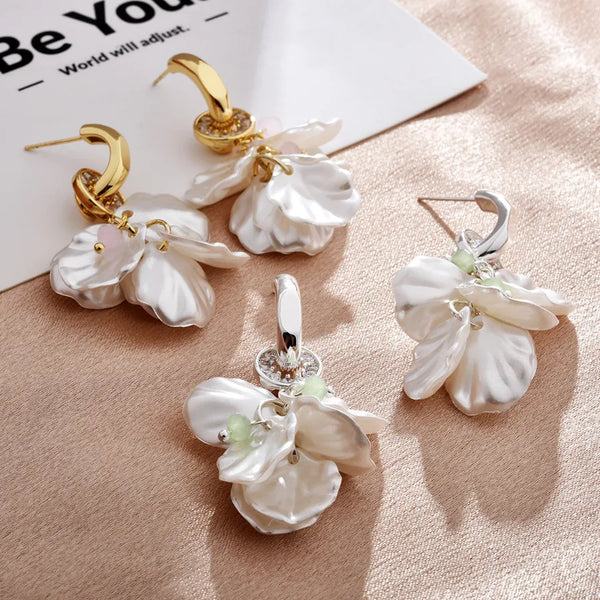 Elegant French Style Floral Earrings Luxury Minimalist Natural Forest System Petal Drop Earrings Women's Fashion Jewelry