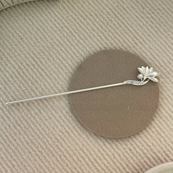 Retro Metal Flowers Hair Sticks, Elegant Hair Accessories for Summer Styling