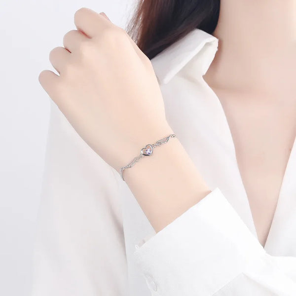Fashionable S925 Sterling Silver Angel Wing Heart Shaped Bracelet For Women Elegant Wrist Jewelry Anniversary And Business Occasions