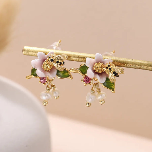 S925 Sterling Silver Bee And Flower Earrings With Enamel Copper And Freshwater Pearl Drop Oil Epoxy Elegant Fashion Jewelry