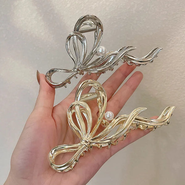 Summer Pearl Hair Clips Women's Elegant Metal Shark Tail Hair Grips Geometric Patterned Updo Hair Accessories Sweet Style