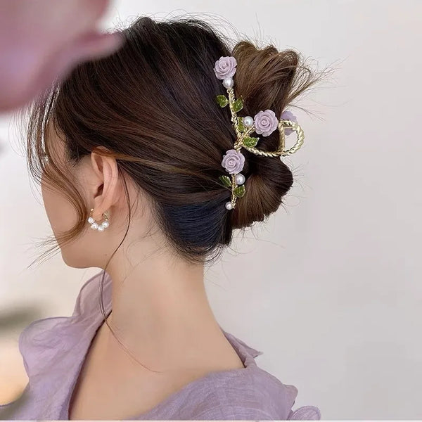 Elegant Simple Style Women's Flower Metal Hair Claws