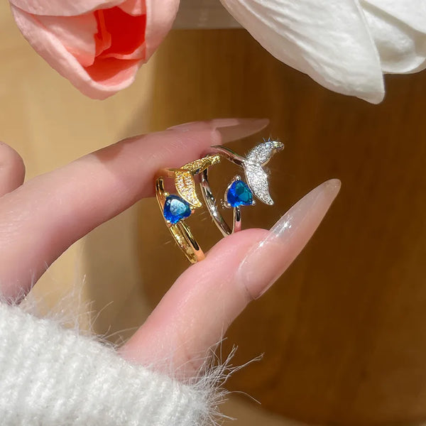 Heart Shape Open Ring for Women with Claw Setting, Golden Plated Brass Featuring Zircon Inlay and Water Plating Process
