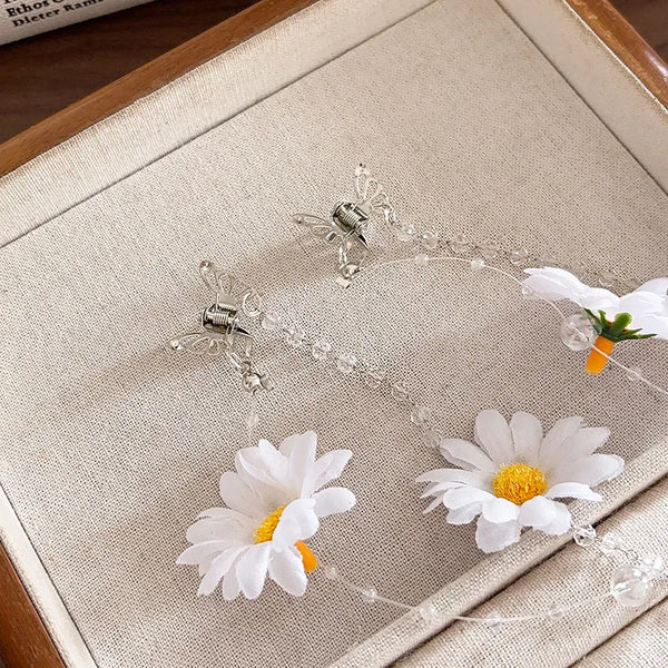 Daisy Fairy Style Hairpin for Women in Transparent Resin with Crystal Inlay