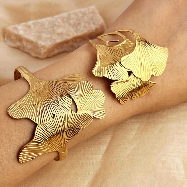 Exaggerated Asymmetrical Ginkgo Leaf Cuff Bracelet in 18K Real Gold Plated 304 Stainless Steel with Electroplated Finish